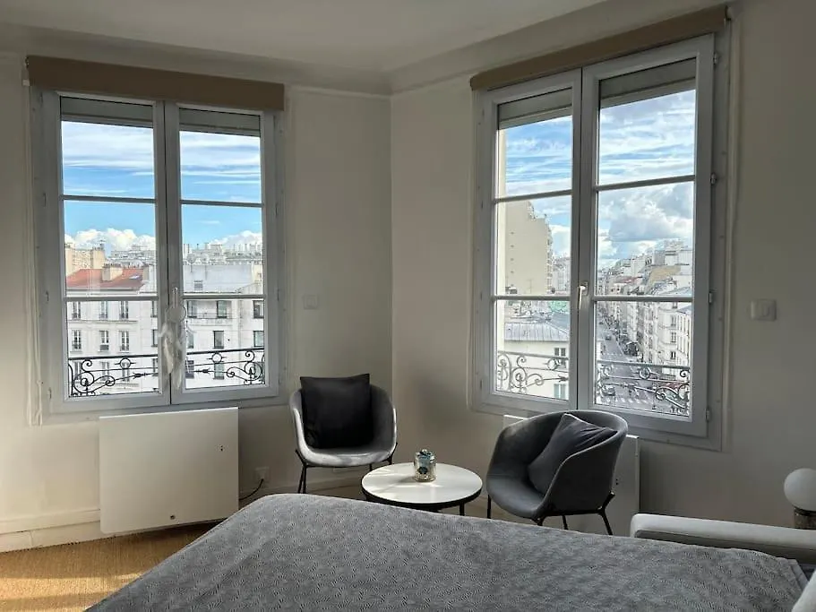 Elegant Eiffel Tower View Flat Apartment Paris 0*,