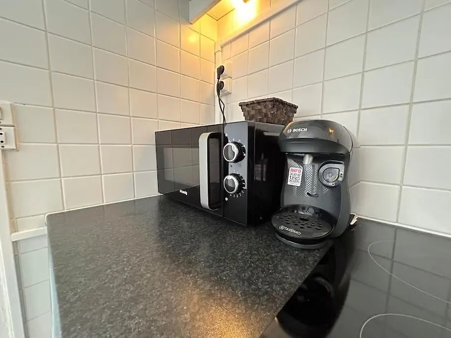 Elegant Eiffel Tower View Flat Apartment Paris